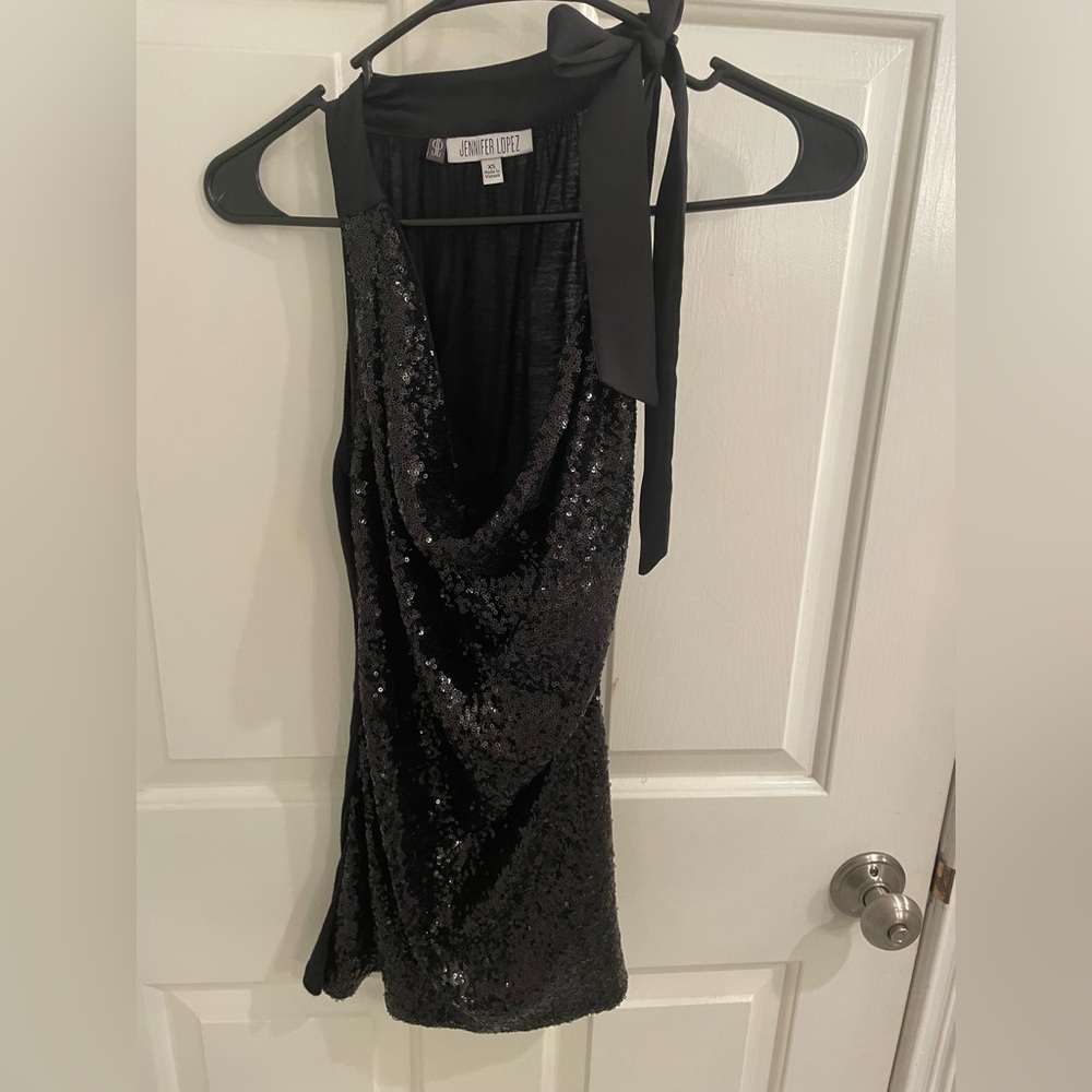 Jennifer Lopez Elegant Black Sequin Backless Dress